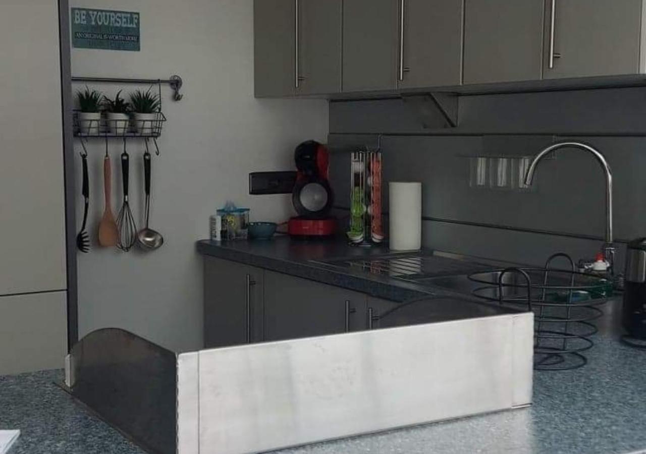 Vakantiewoning - 'T Ouwershuys Opoeteren Εξωτερικό φωτογραφία